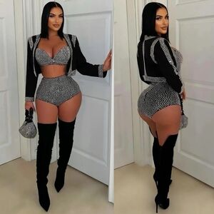 Black and White 3 -Piece Set Luxury  Baeutiful Women Sexy Jacket Top And Bra